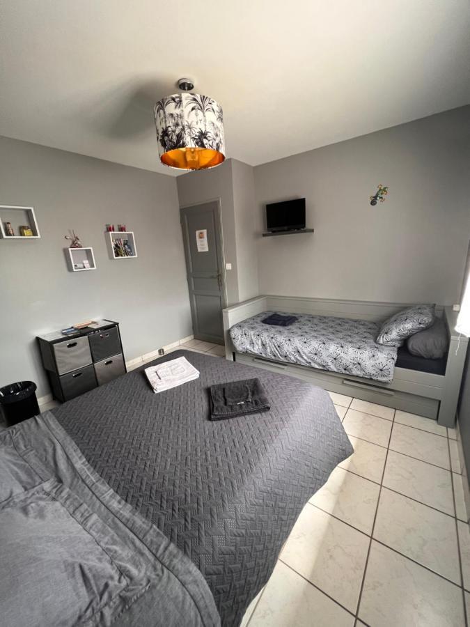 Chambres D'Hotes Chez Florence Montmerle-sur-Saone Exterior photo